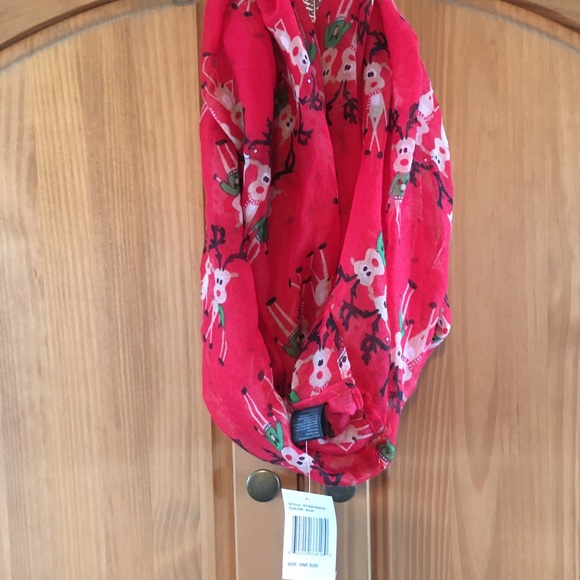 NWT Happy Holidays Reindeer infinity scarf - Picture 5 of 6